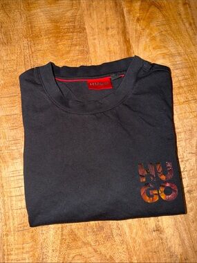 HUGO Black Short-Sleeve Logo Tee with Red Accent